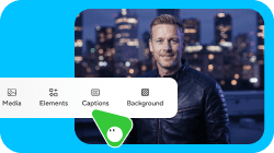 Een man glimlacht voor een vervaagde stadsskyline, met daaroverheen een digitaal menu met opties zoals "Media", "Elementen", "Ondertitels" en "Achtergrond", en een groen aanwijspictogram dat boven "Ondertitels" zweeft.